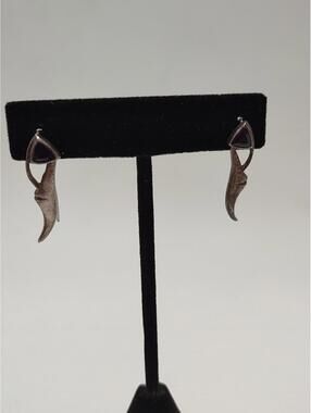 Sterling Silver Amethyst Threader Modernist Drop Earrings